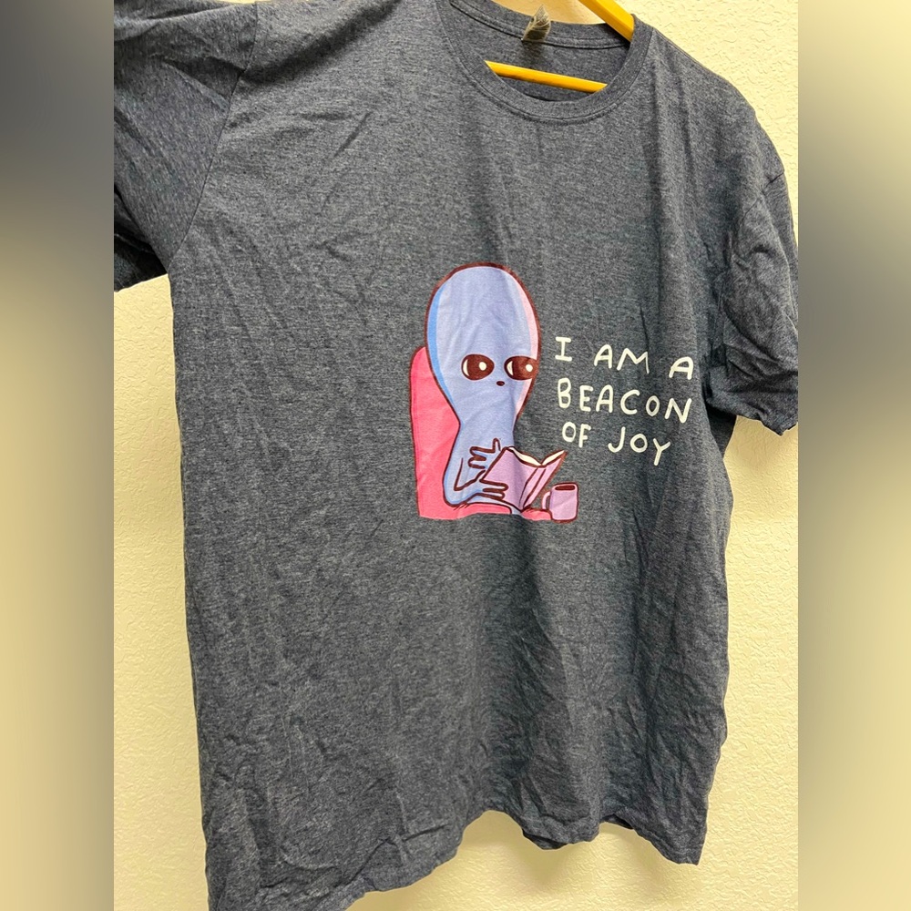 *Strange Planet Men’s Cut 2XL blue Heather Aliens T Shirt Beacon of Joy unisex